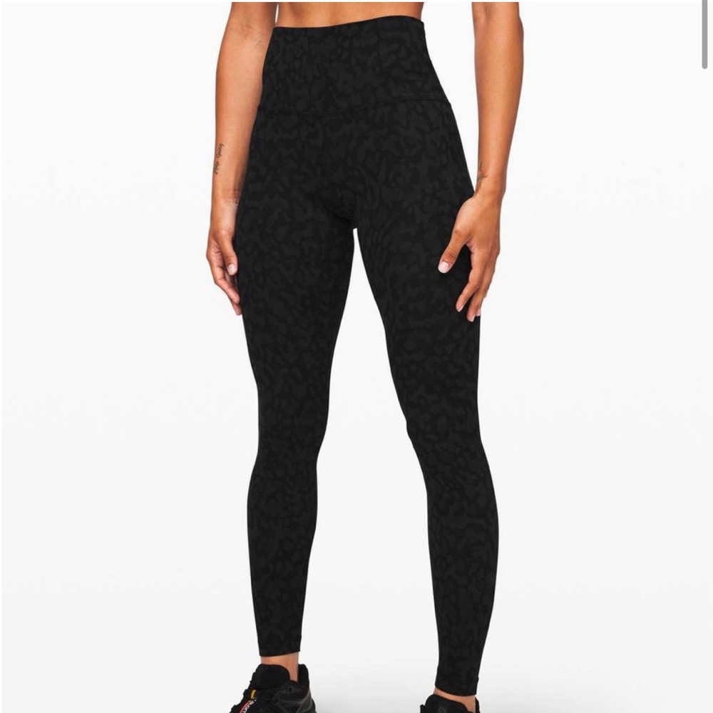 Lululemon Wunder Under Hi-Rise 28” Tight Black Camo Cheetah, Size 8